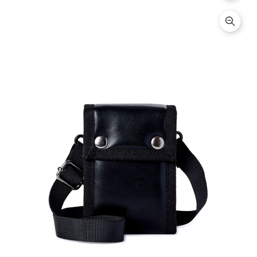 No Boundaries Men's Double snap lanyard Wallet